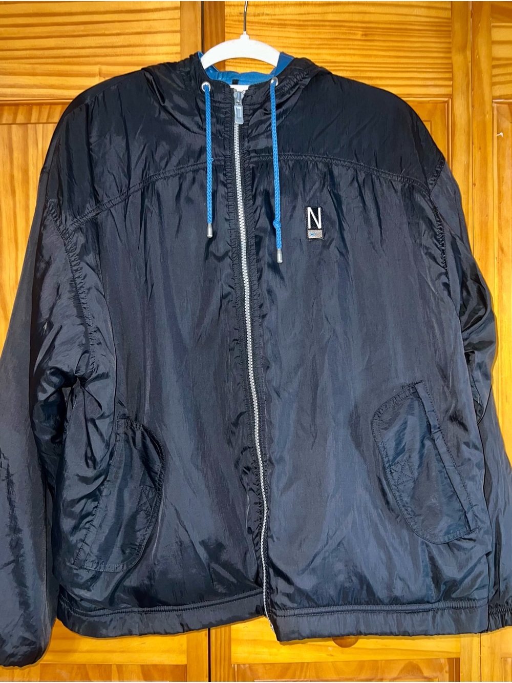 Nike Men's Black Hooded Windbreaker with Blue Drawstrings